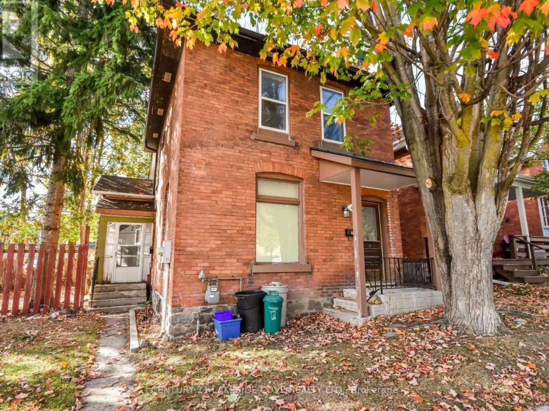 41 ALBERT STREET N, 