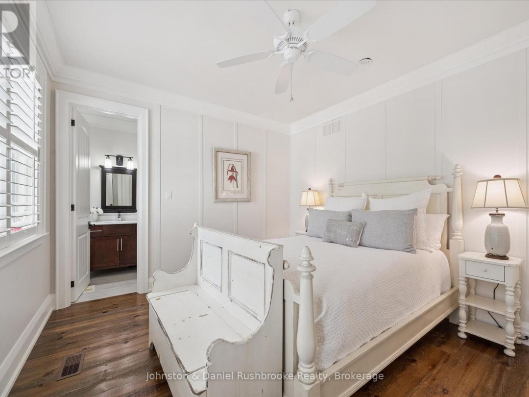 2-1350 STEPHENS BAY ROAD, Lake Muskoka