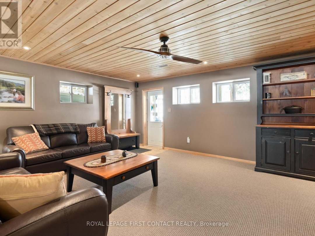 3316 POINT BUSH COURT, Little Lake
