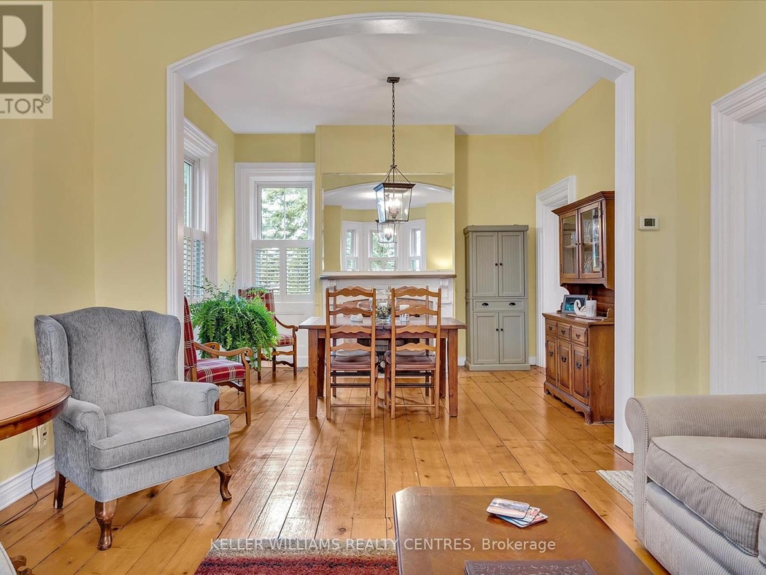 140 KING STREET, Kawartha Lakes (Woodville)