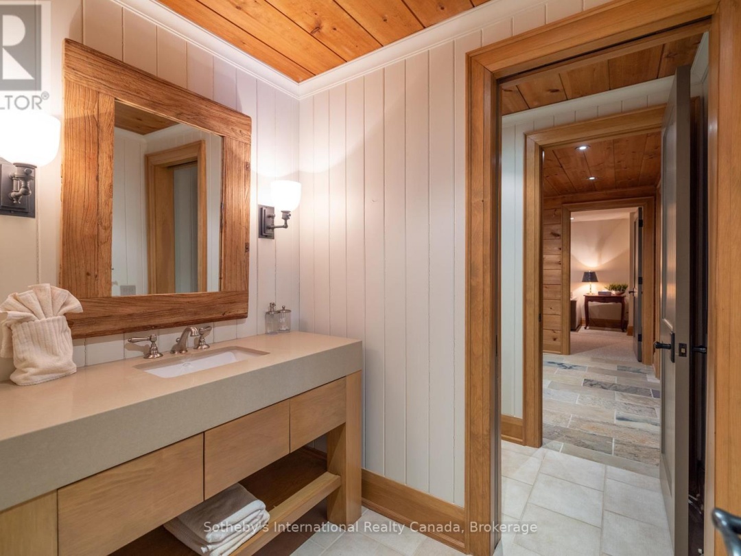 92 THE INN ROAD, Manitouwabing Lake