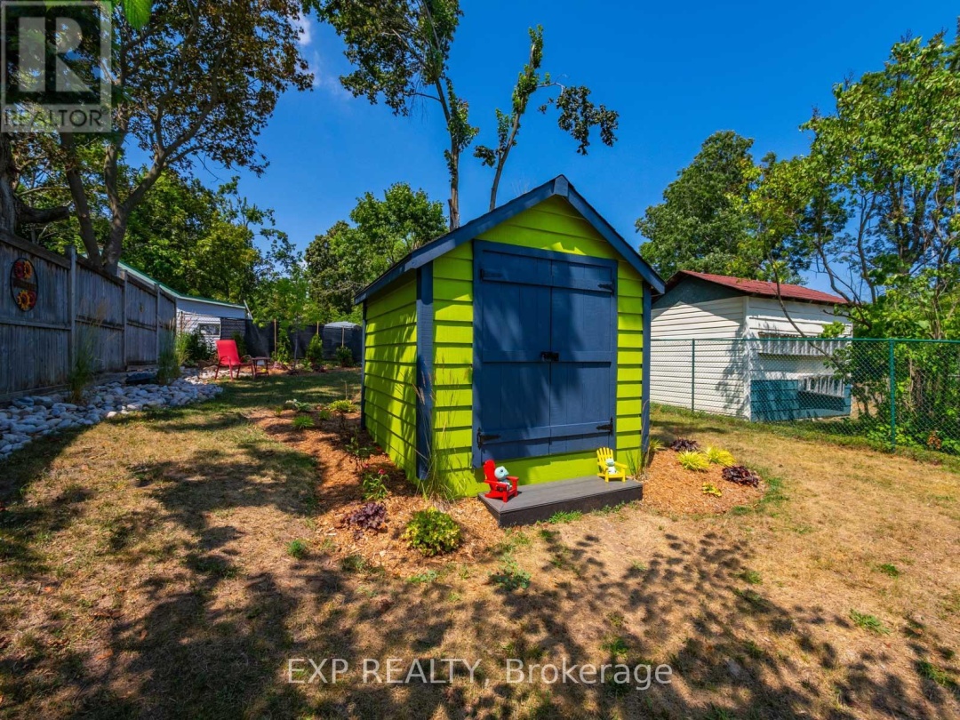 370 HOMEWOOD AVENUE, 