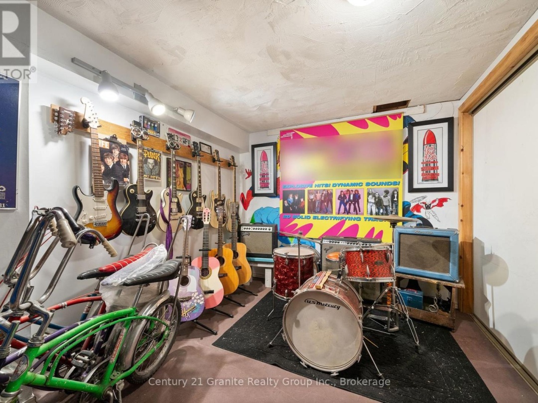 1093 KUSHOG LAKE ROAD, Minden Hills (Minden)