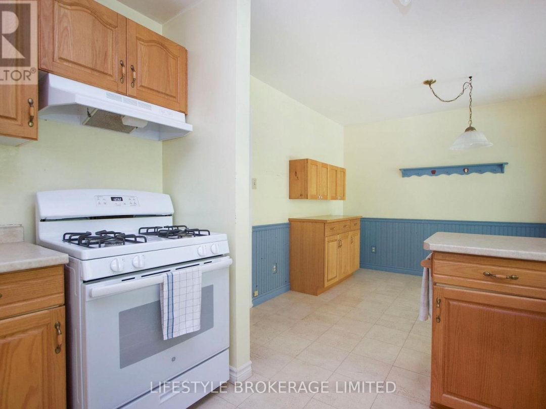 365 ROYAL OAK ROAD, 