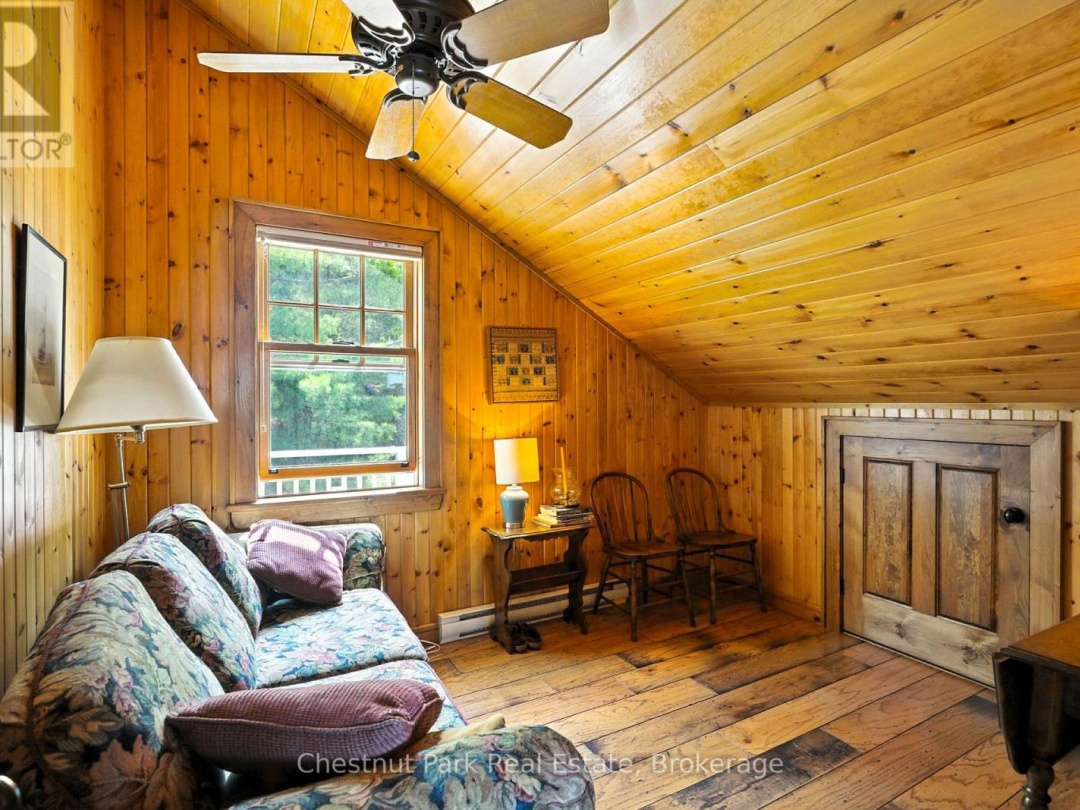 1216 ENNIS BAY ROAD, 