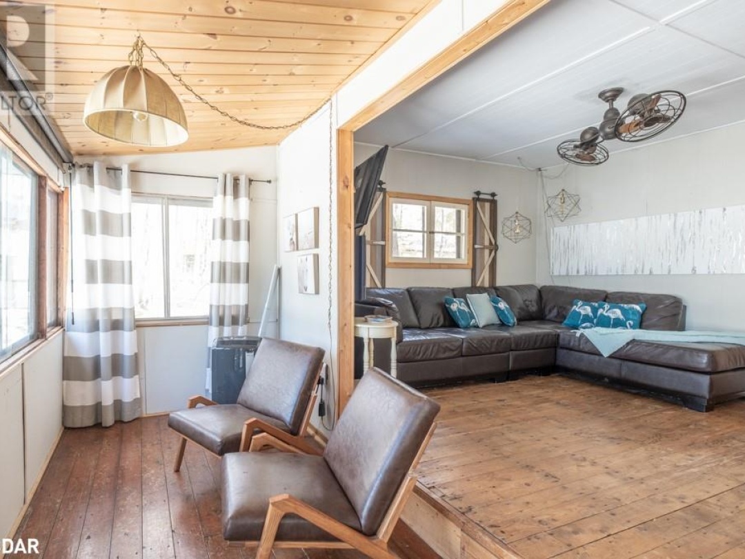43 Gatewood Road, Talbot Lake