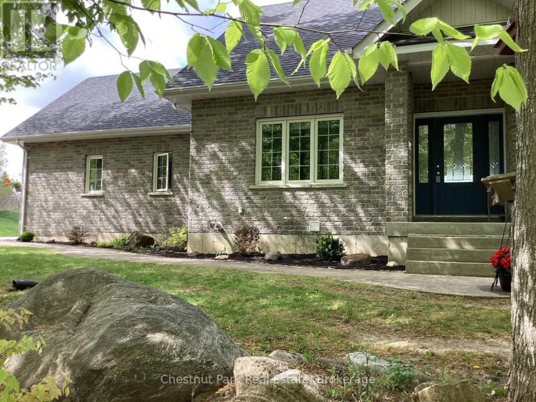 28 BOYD CRESCENT, Oro-Medonte (Moonstone)