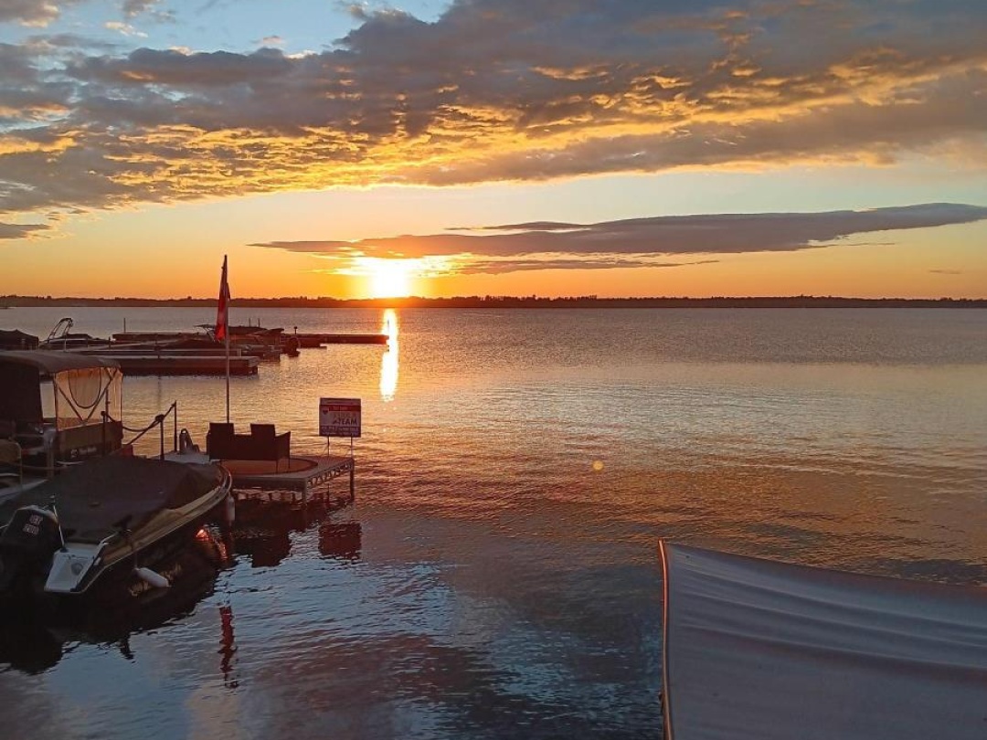 14 ORIOLE ROAD, Cameron Lake