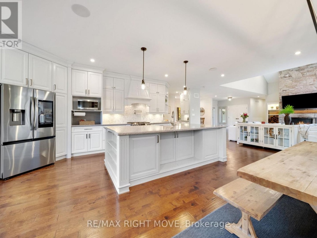 143 BASS LINE, Oro-Medonte (Prices Corners)