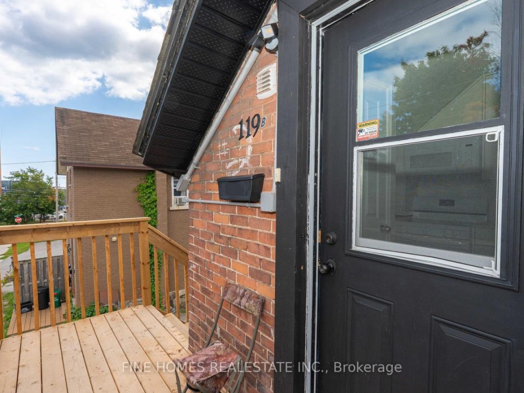 119 ALBERT STREET S, 