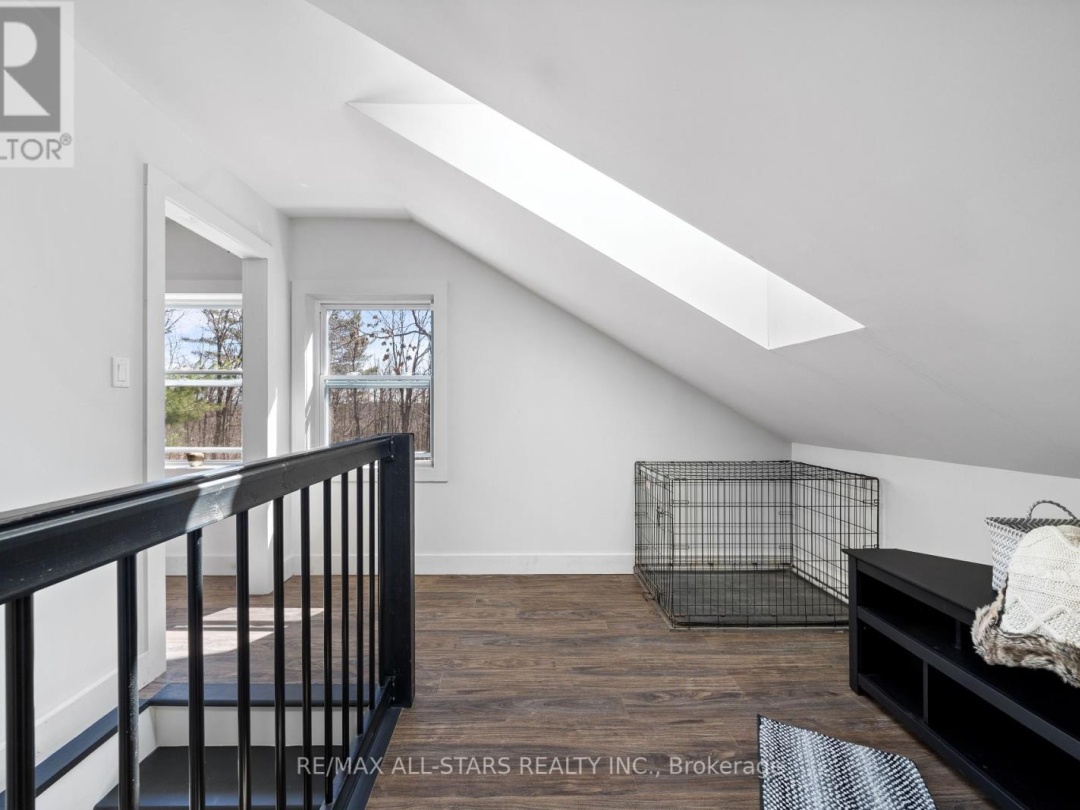 1295 DEEP BAY ROAD, Minden Hills (Lutterworth)