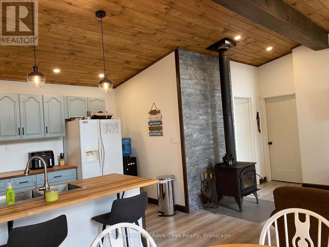 6-236 ISLAND, 