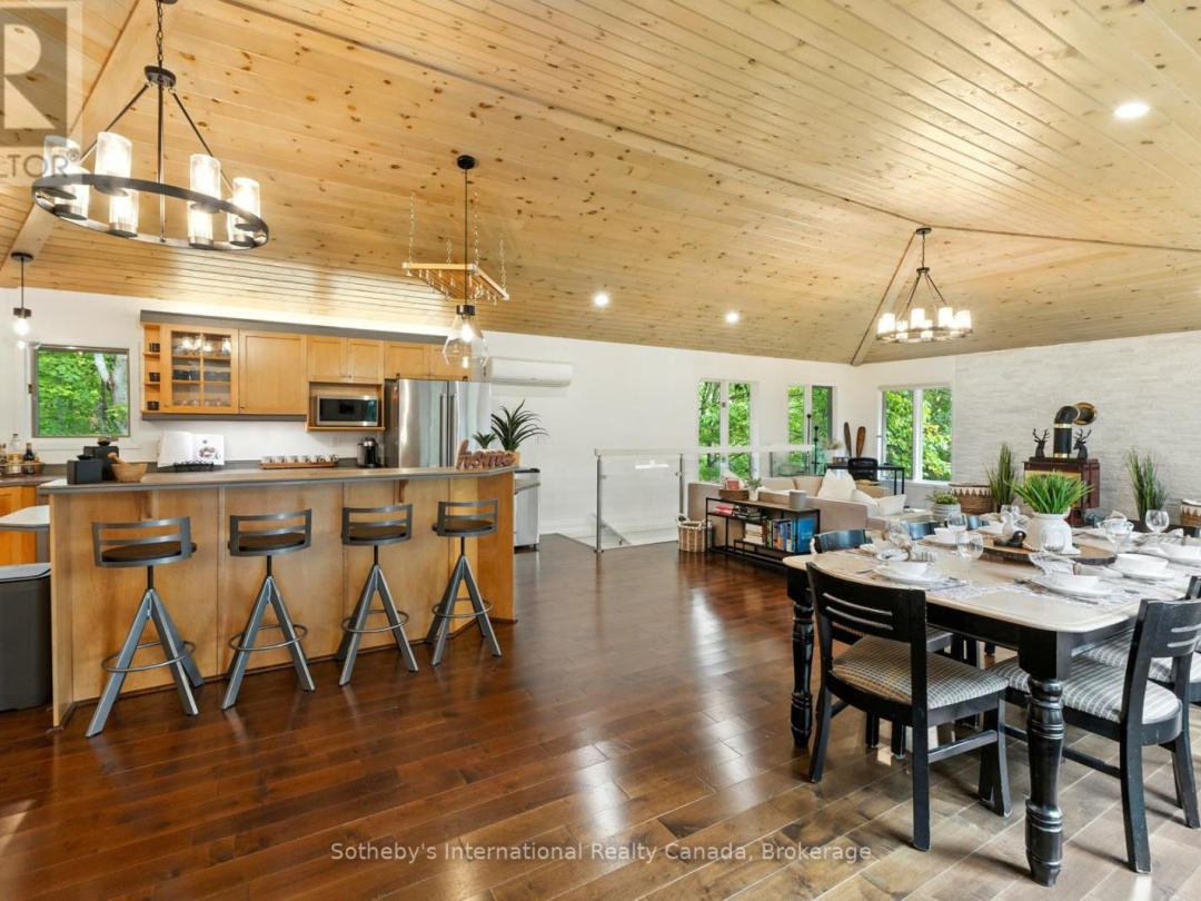 1060 NORTH KAHSHE LAKE ROAD, Kahshe Lake