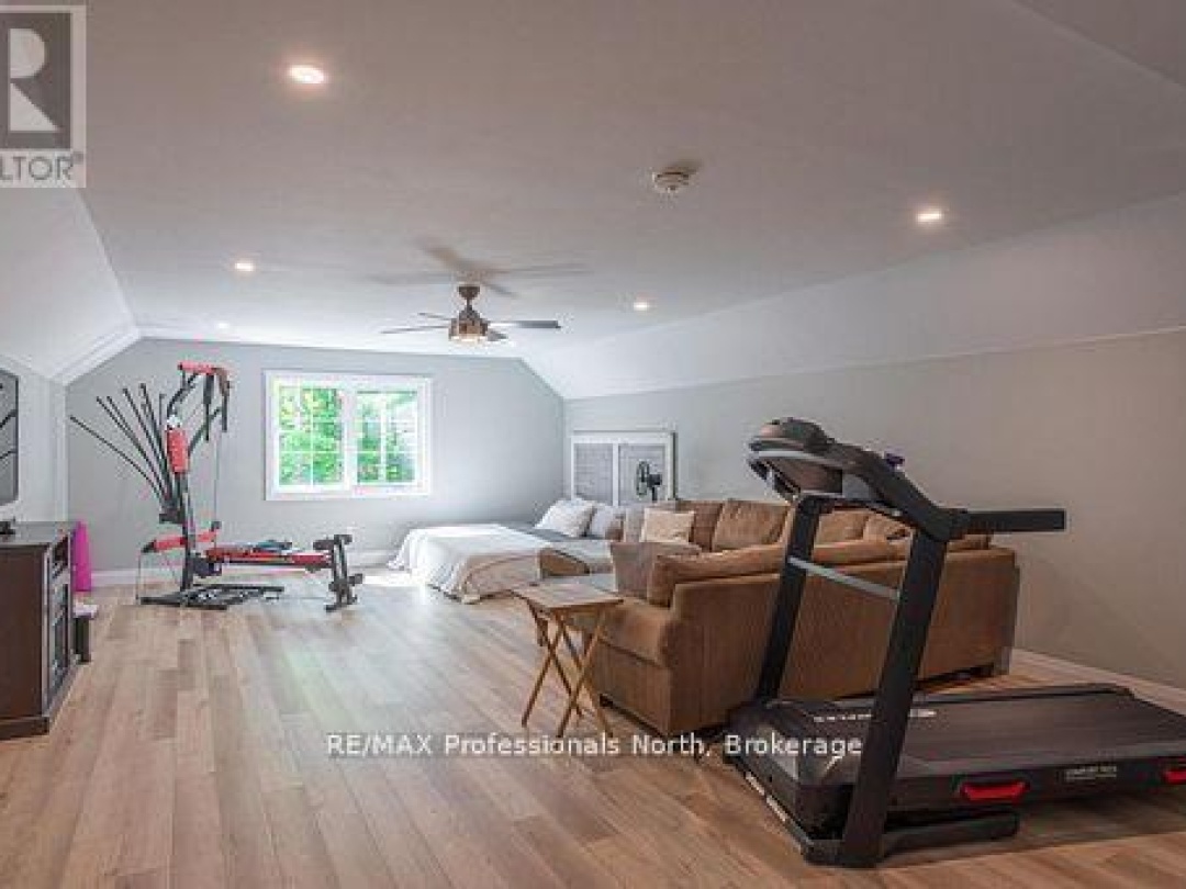 1677 HOSPITALITY ROAD, Minden Hills (Snowdon)