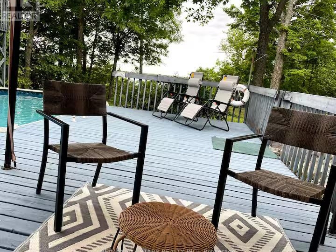 382 COUNTY RD 36, Trent Lakes