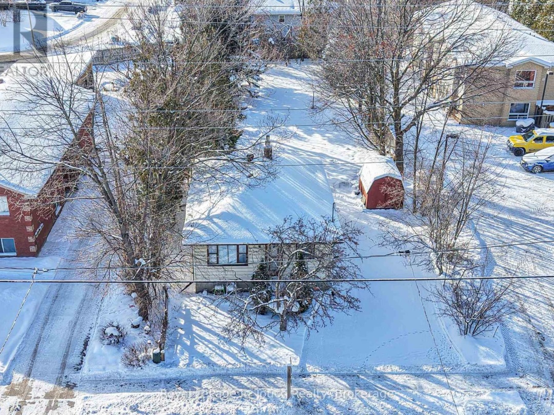 95 WESTMOUNT DRIVE N, 