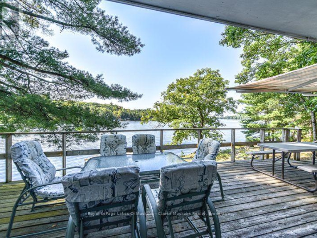 2910 MACLEAN LK N S ROAD, Black Lake