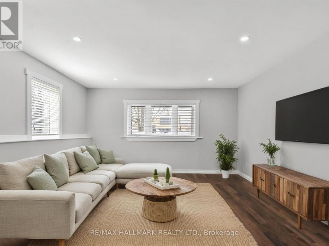 13 PINETREE COURT, 