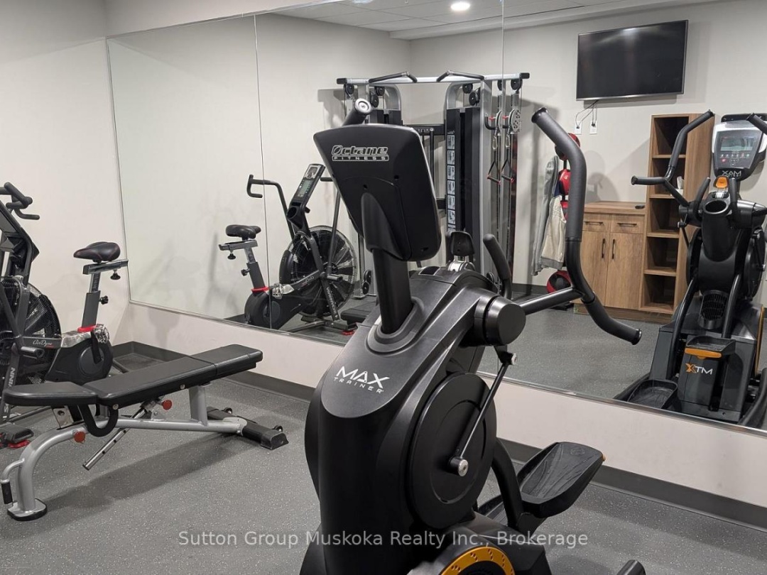 423 - 25 PEN LAKE POINT ROAD, 