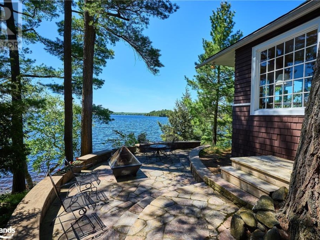 1 David Island, Lake Muskoka