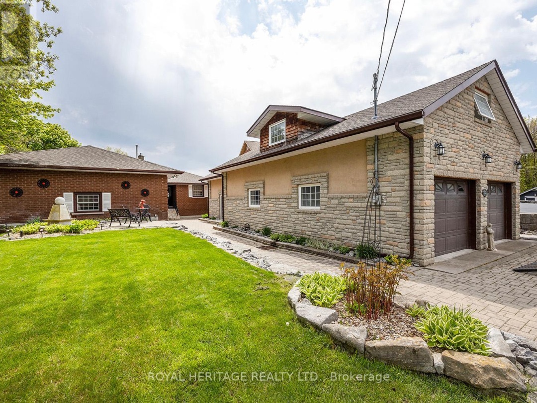 75 Riverside Drive, Kawartha Lakes