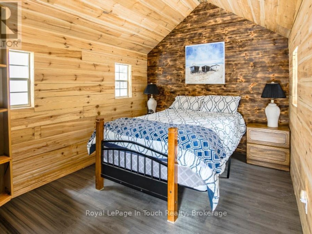 31 EARLDOM BOULEVARD, Georgian Bay