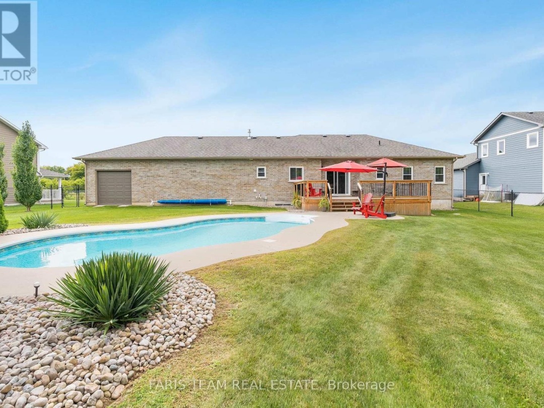 1962 Elana Drive, Severn (Bass Lake)