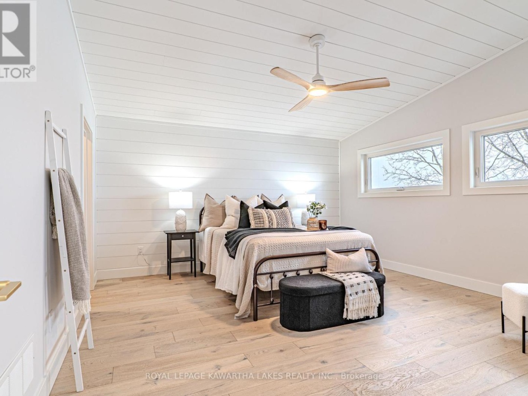 532 LONG BEACH ROAD, Sturgeon Lake