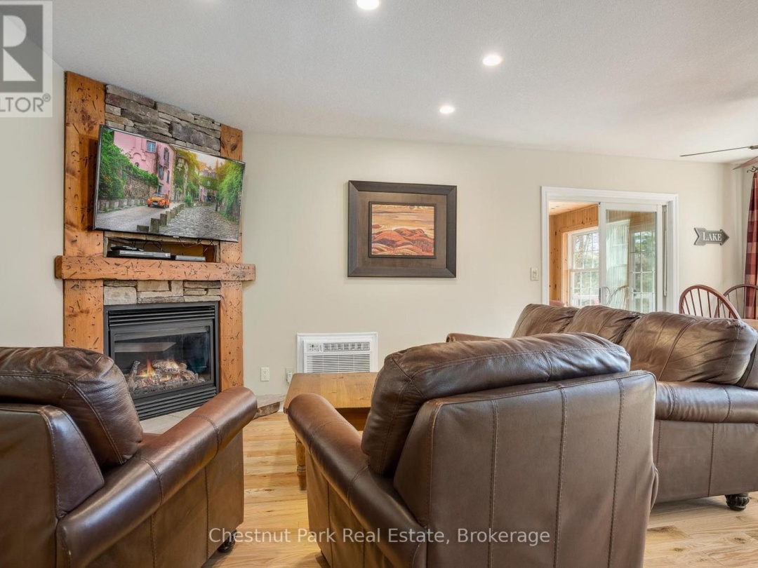 107-10 - 1052 RAT BAY ROAD, Lake of Bays