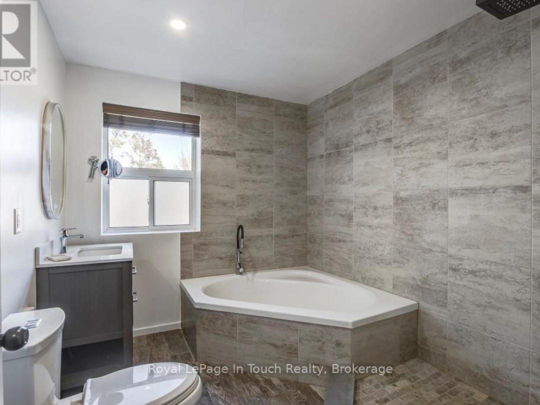 142 DUCK BAY ROAD, Georgian Bay
