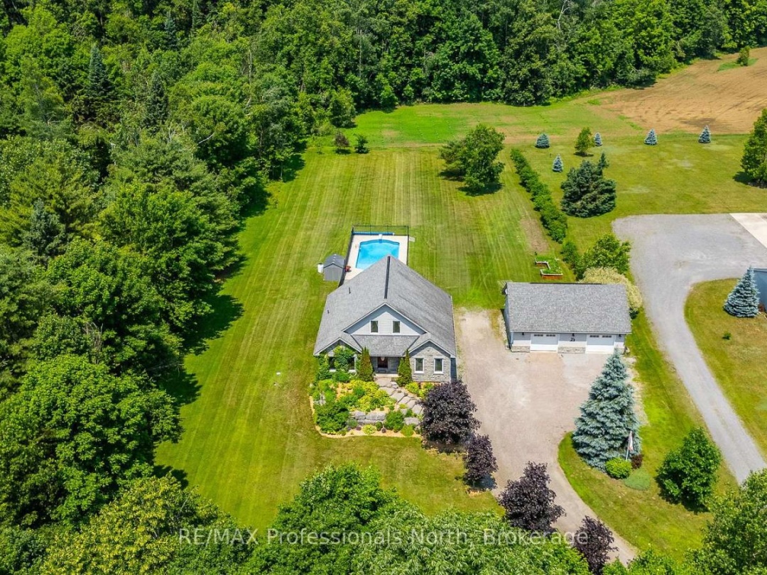 3981 DEEP BAY ROAD, 