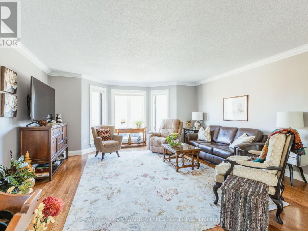 83 NAVIGATORS TRAIL, Kawartha Lakes (Bobcaygeon)