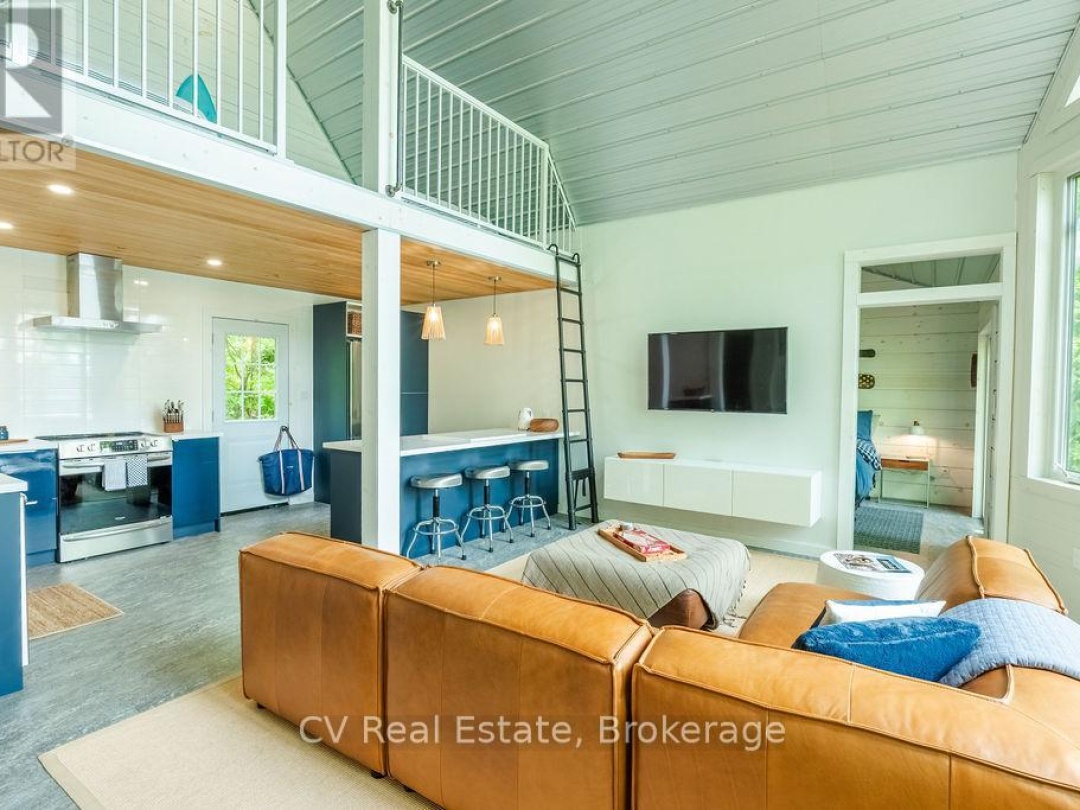 748 BIG ISLAND, Lake Vernon
