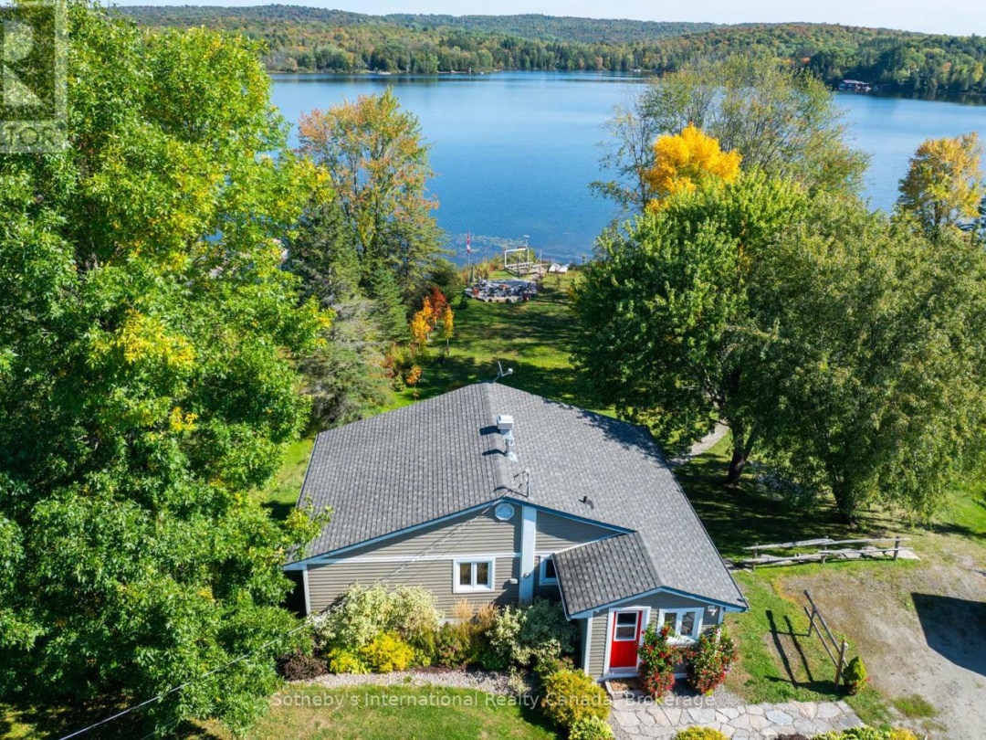 1111 MAPLEHURST DRIVE, Peninsula Lake