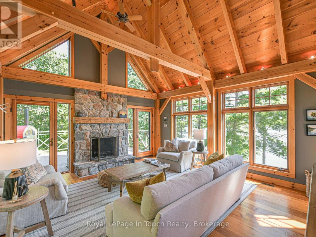 4 IS 2075 ARTHUR ISLAND, GEORGIAN BAY, 