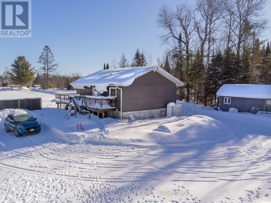 3399 GELERT ROAD, Minden Hills (Snowdon)
