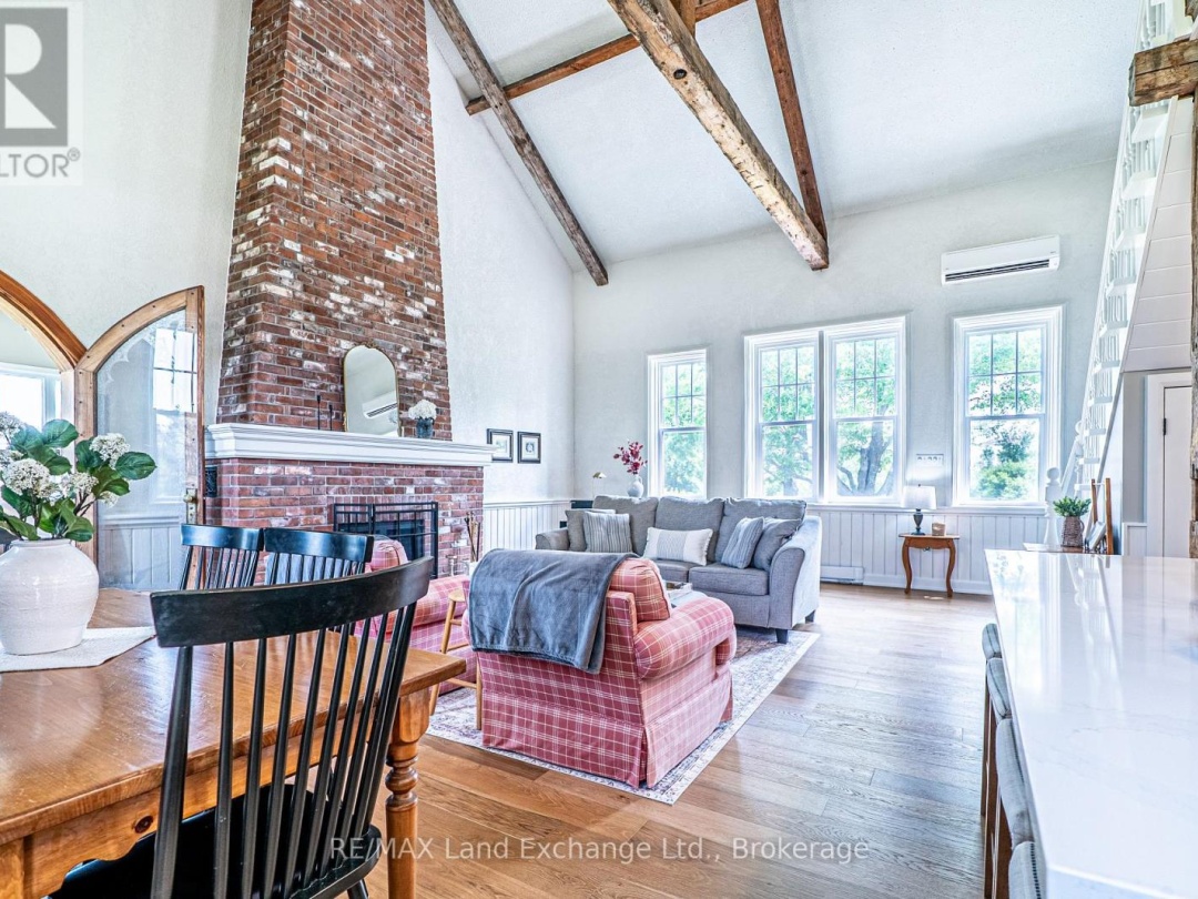 41 SCHOOL ROAD, Kawartha Lakes (Kirkfield)