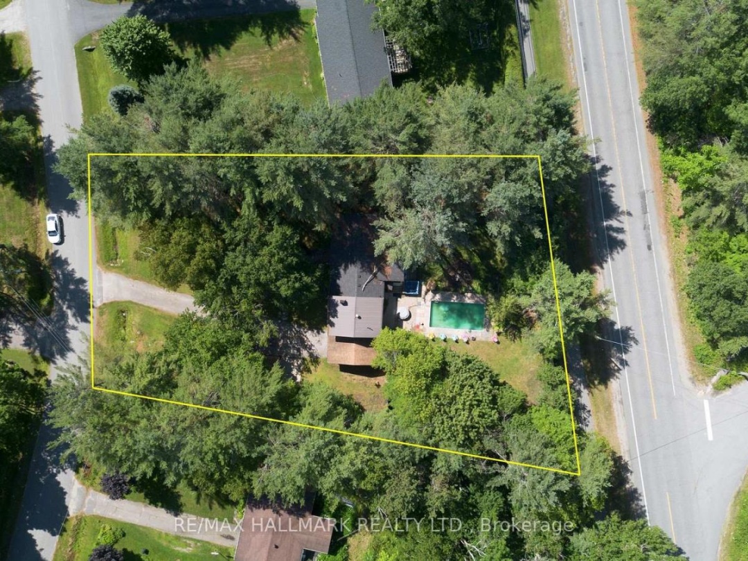 14 SELLENS AVENUE, Bracebridge (Macaulay)
