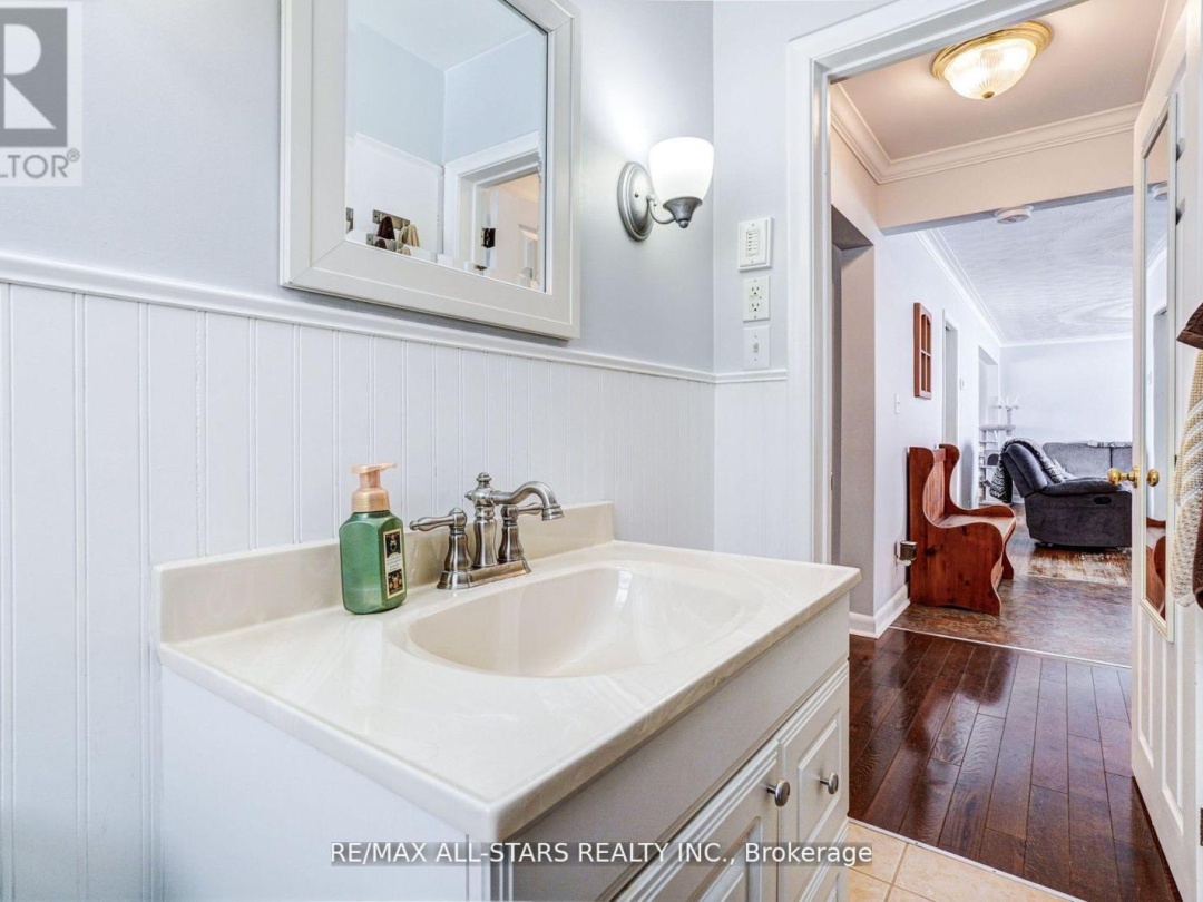 904 ELDON ROAD, 