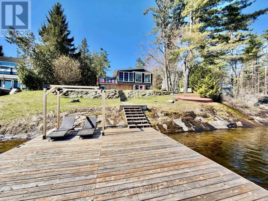 2 - 550 SIXTH STREET, Gull Lake