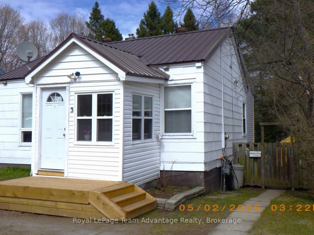 3 RIVERDALE ROAD, Parry Sound