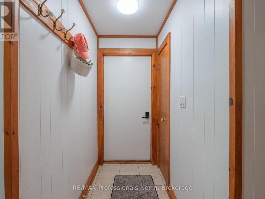 1006 TENNYSON ROAD, 
