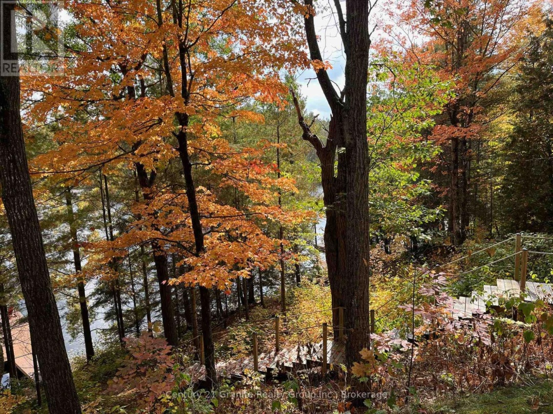 1031 ROTUNDA DRIVE, Contau Lake