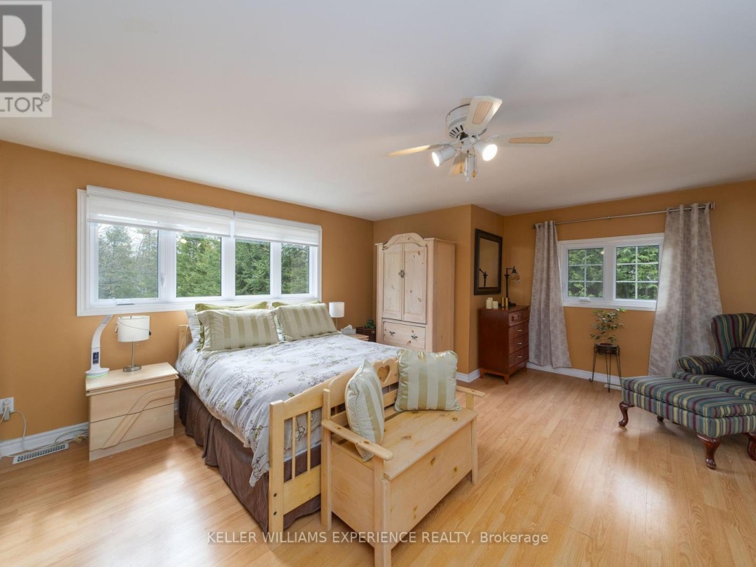 1936 PENINSULA POINT ROAD, 
