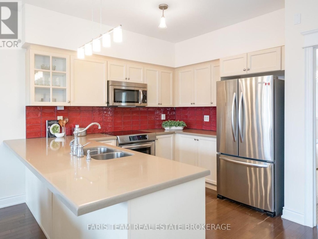145 WYCLIFFE COVE, Tay (Victoria Harbour)
