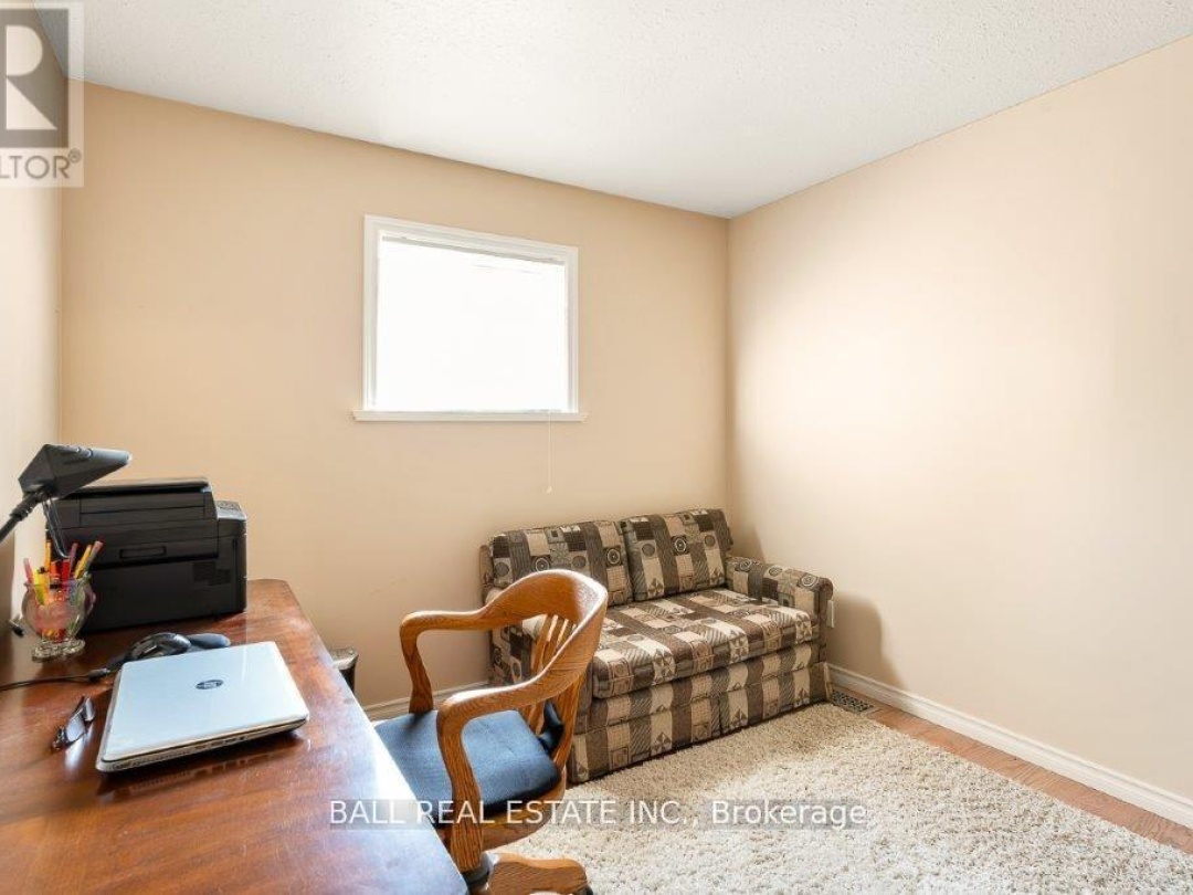 4263 LOOP ROAD, 