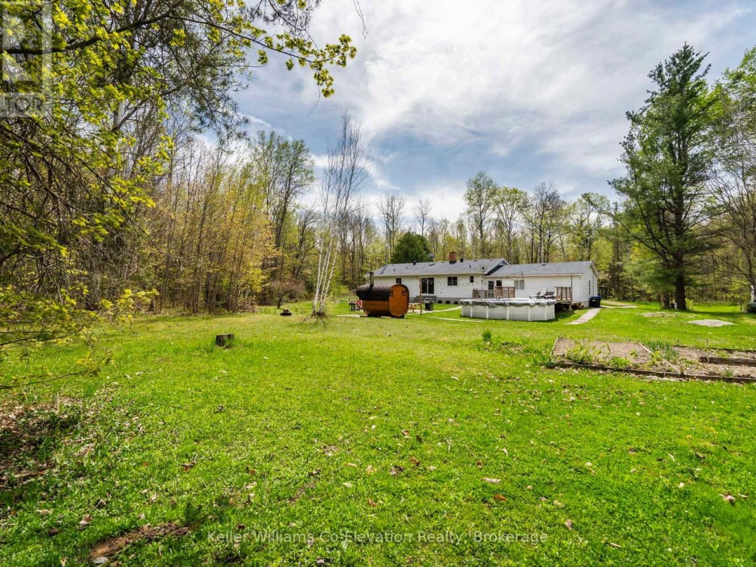 1467 ROSEMOUNT ROAD, 