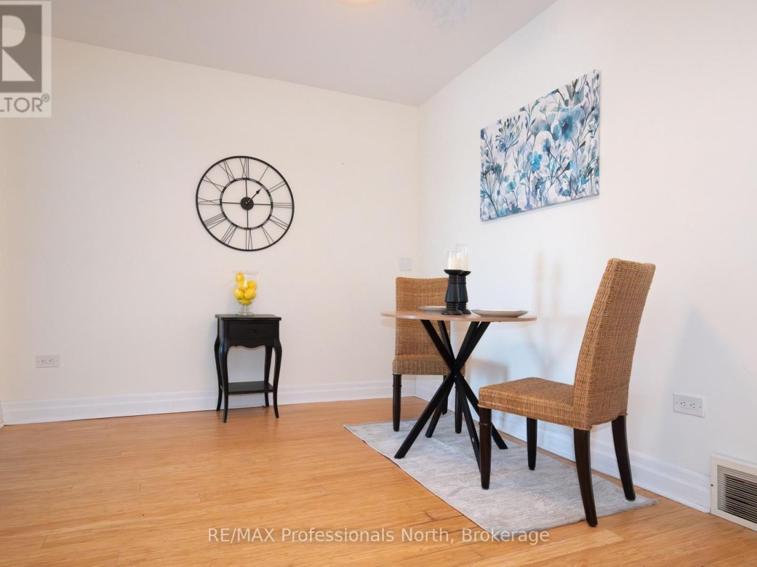 10 FLORENCE STREET W, Huntsville (Chaffey)