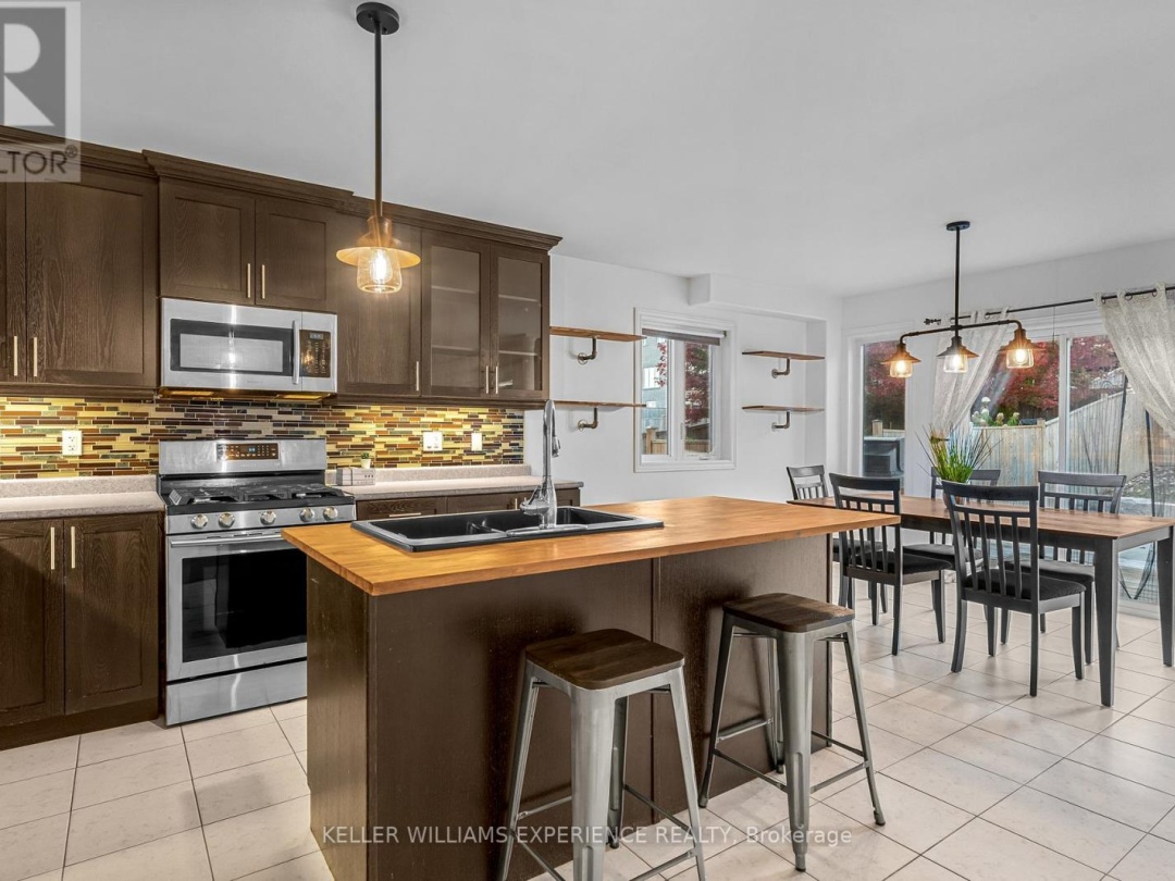 3086 EMPEROR DRIVE, Orillia