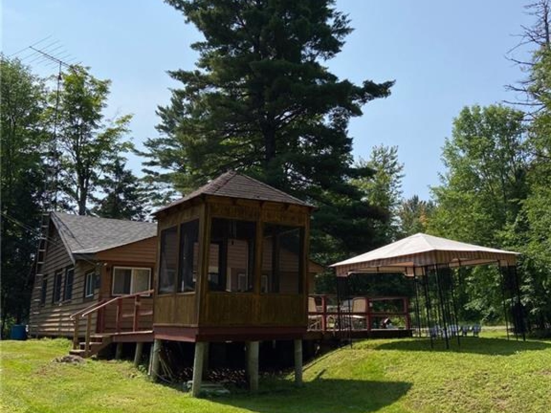 1309 PROSPECT LAKE Road, 